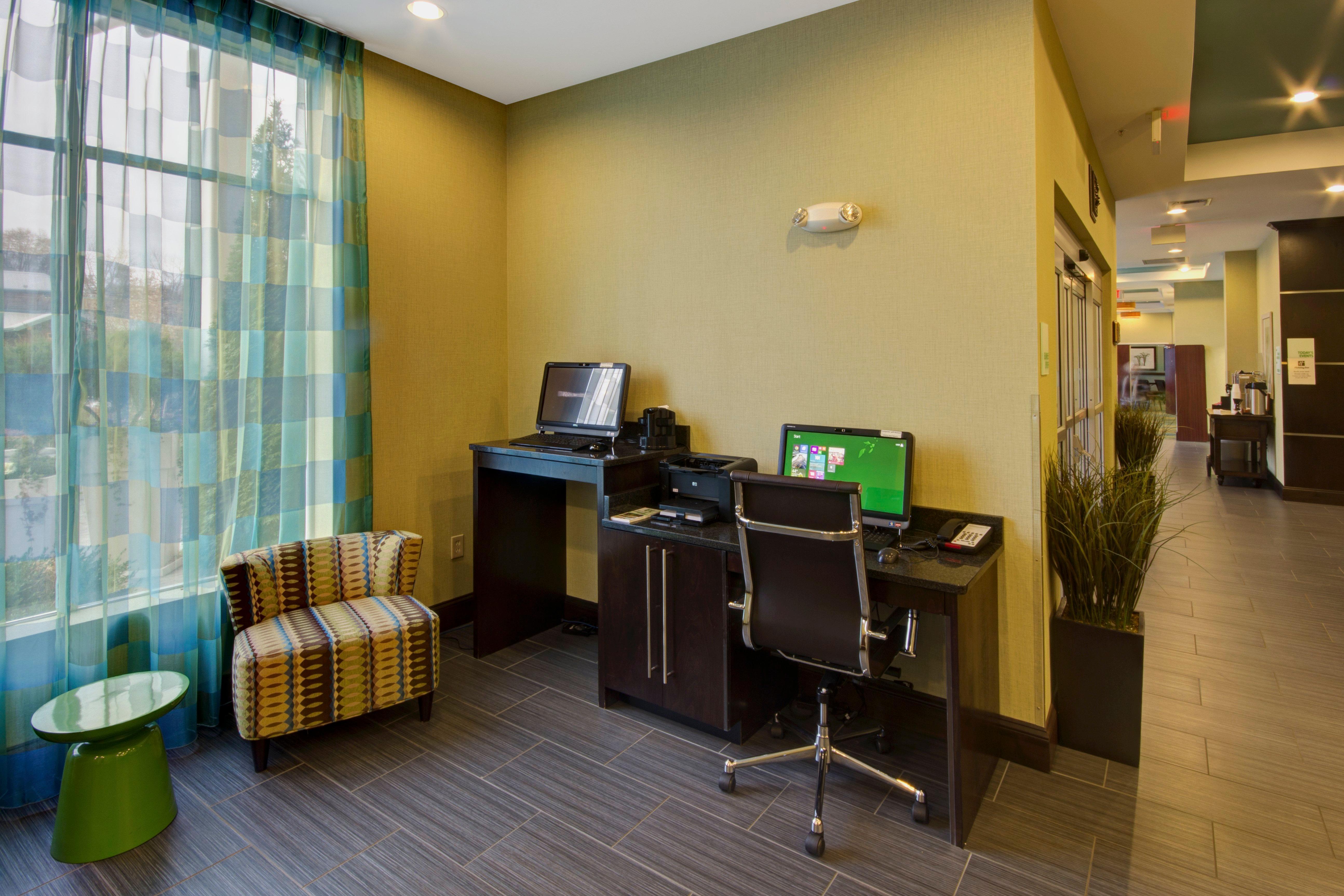 Holiday Inn Christiansburg Blacksburg By Ihg Buitenkant foto