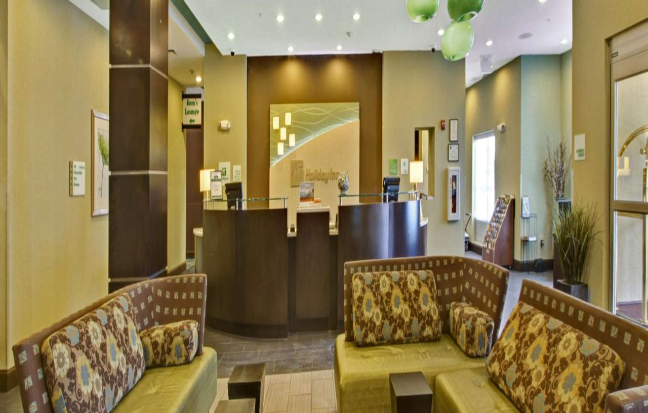 Holiday Inn Christiansburg Blacksburg By Ihg Buitenkant foto